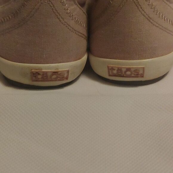 Taos footwear Star Beige sneaker Size 9.5 US - Picture 5 of 6